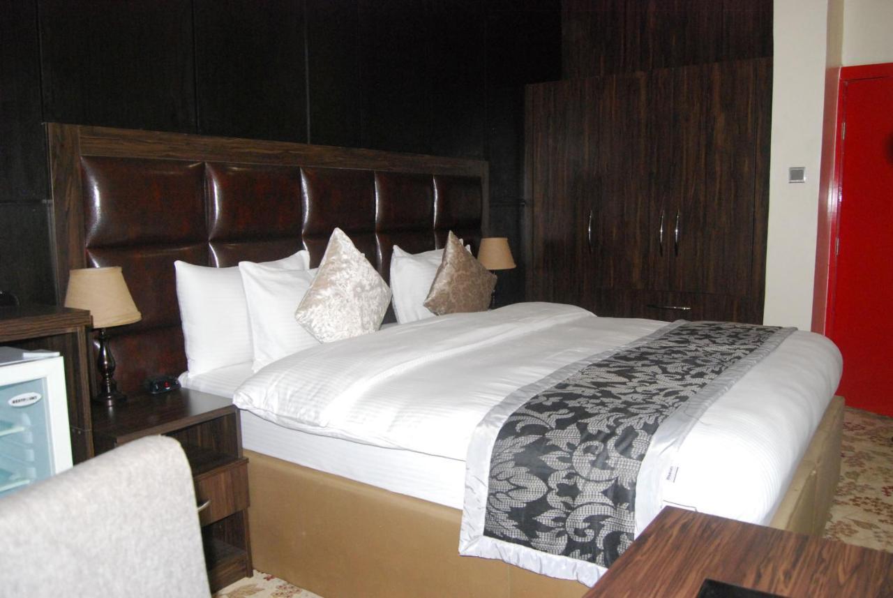 Best Western Plus Enugu Exterior photo