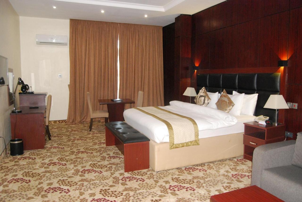 Best Western Plus Enugu Exterior photo