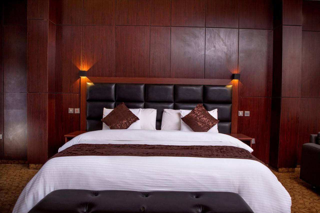 Best Western Plus Enugu Exterior photo