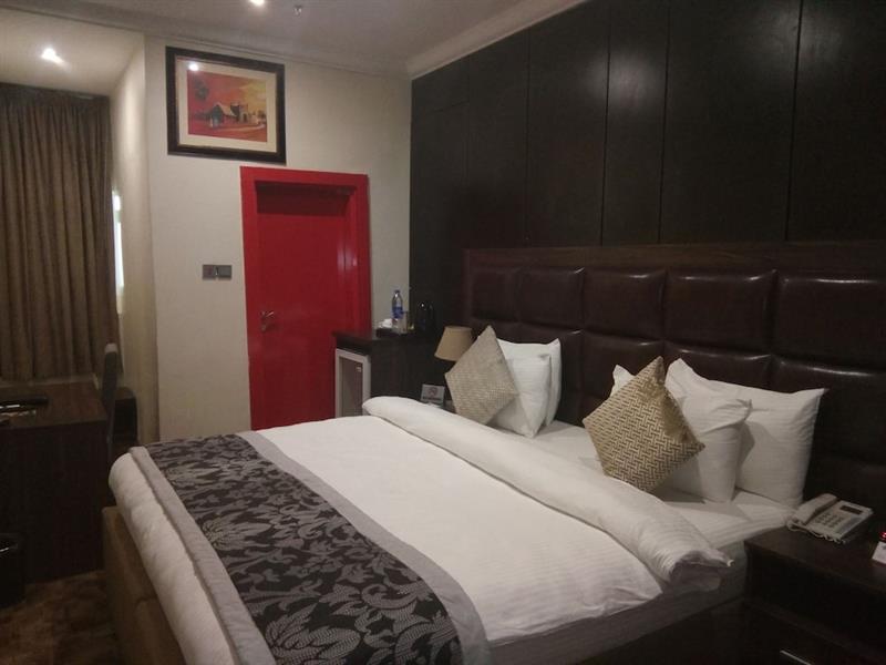 Best Western Plus Enugu Exterior photo